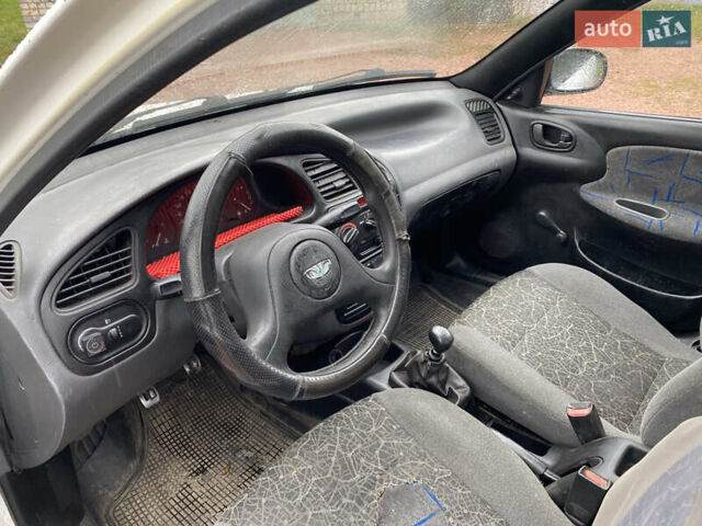 Белый Дэу Сенс, объемом двигателя 1.3 л и пробегом 204 тыс. км за 1000 $, фото 6 на Automoto.ua