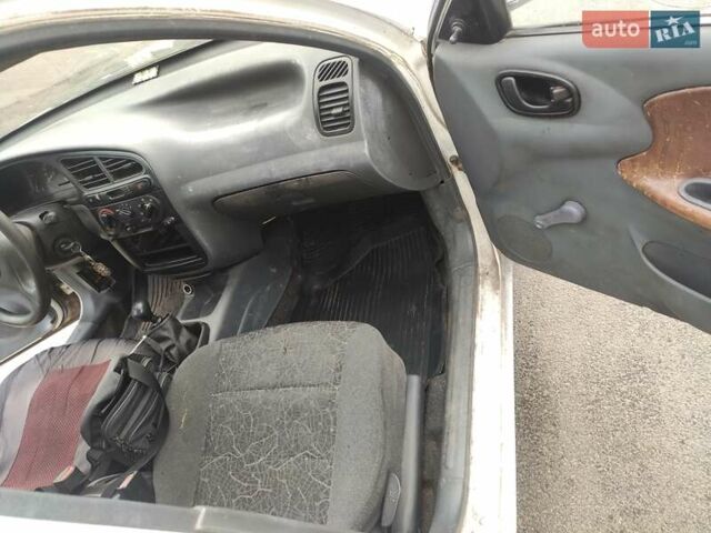 Белый Дэу Сенс, объемом двигателя 1.3 л и пробегом 232 тыс. км за 1000 $, фото 10 на Automoto.ua