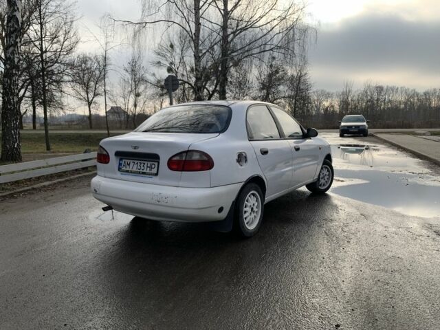 Белый Дэу Сенс, объемом двигателя 1.5 л и пробегом 260 тыс. км за 1350 $, фото 2 на Automoto.ua