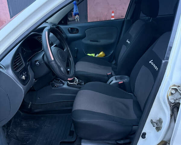 Білий Деу Сенс, об'ємом двигуна 1.3 л та пробігом 144 тис. км за 2000 $, фото 8 на Automoto.ua