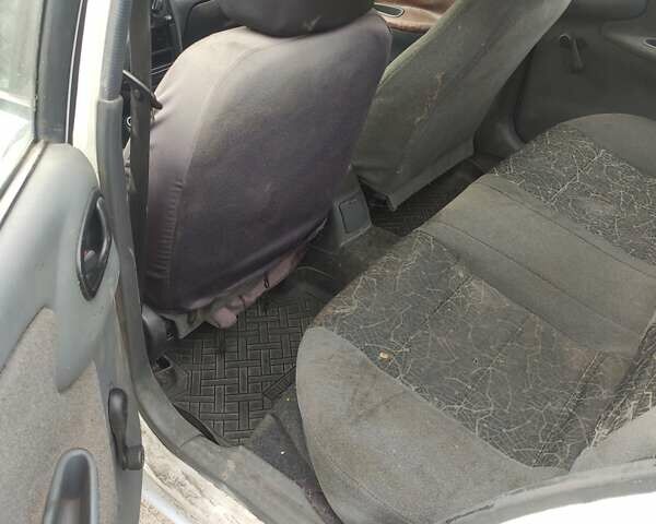 Белый Дэу Сенс, объемом двигателя 1.3 л и пробегом 232 тыс. км за 1000 $, фото 9 на Automoto.ua