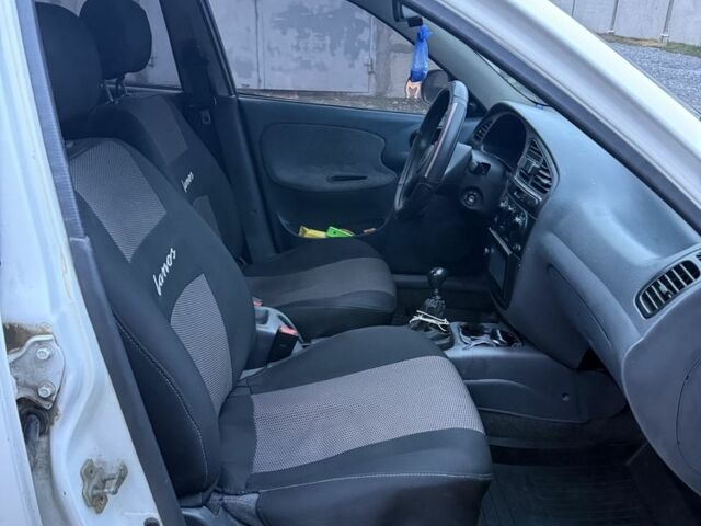 Білий Деу Сенс, об'ємом двигуна 1.5 л та пробігом 144 тис. км за 2000 $, фото 12 на Automoto.ua