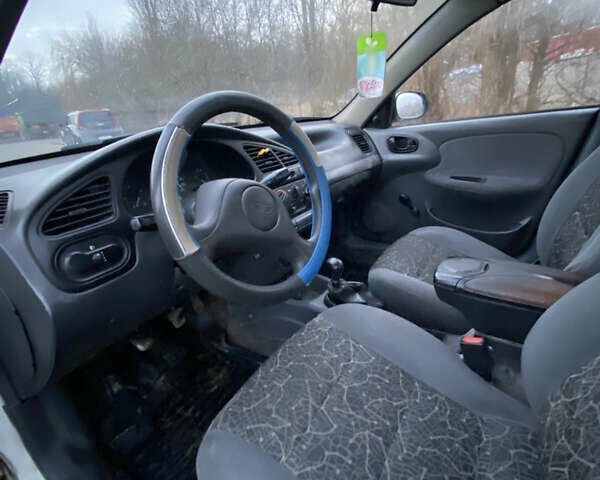 Білий Деу Сенс, об'ємом двигуна 1.3 л та пробігом 224 тис. км за 999 $, фото 12 на Automoto.ua