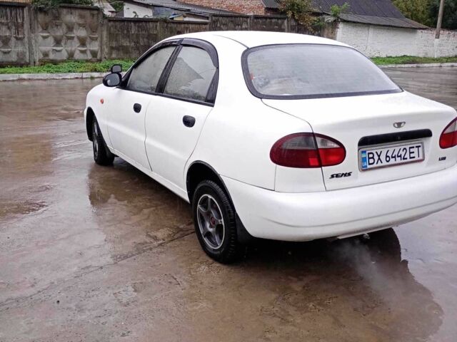 Белый Дэу Сенс, объемом двигателя 1.3 л и пробегом 200 тыс. км за 1700 $, фото 3 на Automoto.ua