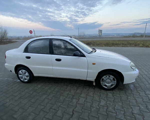 Білий Деу Сенс, об'ємом двигуна 1.3 л та пробігом 224 тис. км за 999 $, фото 3 на Automoto.ua