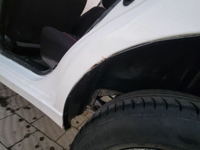 Белый Дэу Сенс, объемом двигателя 1.5 л и пробегом 280 тыс. км за 1099 $, фото 19 на Automoto.ua