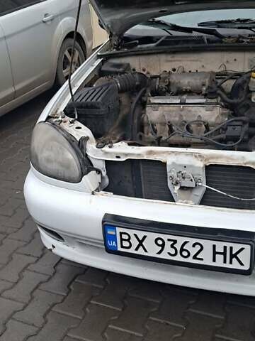 Білий Деу Сенс, об'ємом двигуна 1.3 л та пробігом 100 тис. км за 1500 $, фото 12 на Automoto.ua