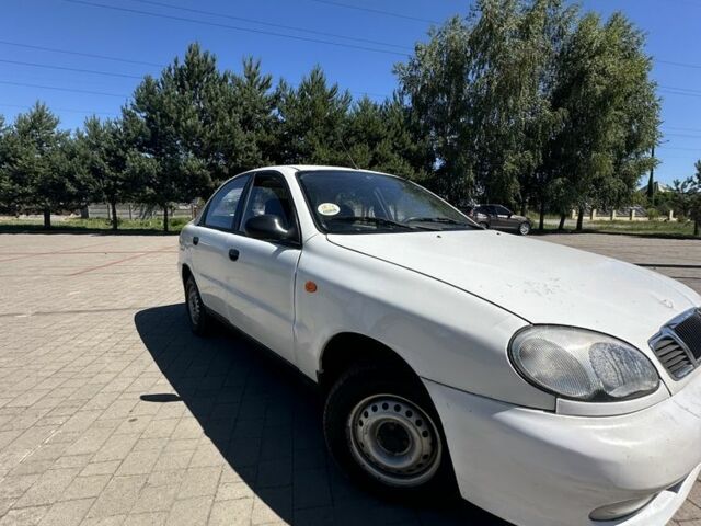 Белый Дэу Сенс, объемом двигателя 1.3 л и пробегом 290 тыс. км за 1350 $, фото 3 на Automoto.ua