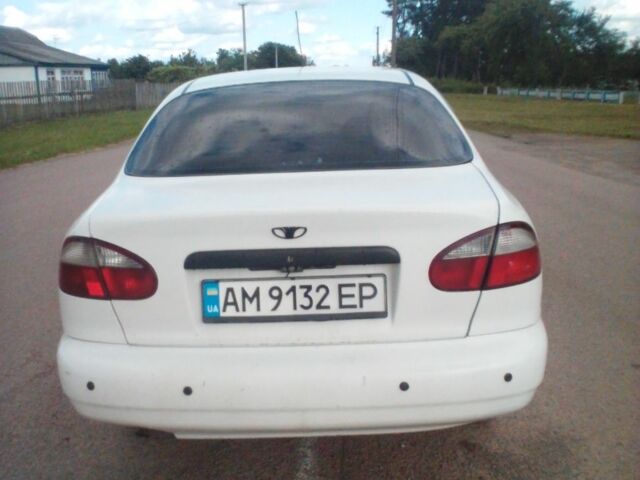 Белый Дэу Сенс, объемом двигателя 1.3 л и пробегом 290 тыс. км за 1771 $, фото 4 на Automoto.ua