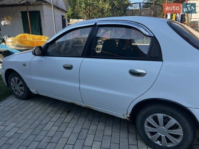 Білий Деу Сенс, об'ємом двигуна 1.3 л та пробігом 206 тис. км за 1500 $, фото 4 на Automoto.ua