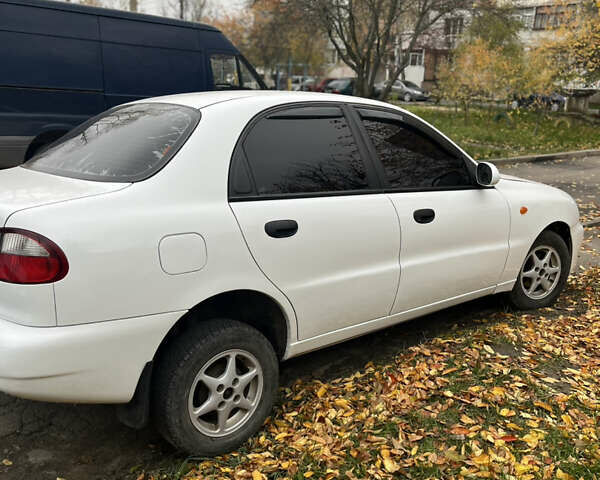Белый Дэу Сенс, объемом двигателя 1.3 л и пробегом 235 тыс. км за 1890 $, фото 2 на Automoto.ua