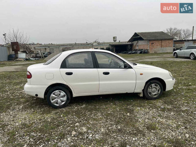 Белый Дэу Сенс, объемом двигателя 1.3 л и пробегом 242 тыс. км за 850 $, фото 3 на Automoto.ua