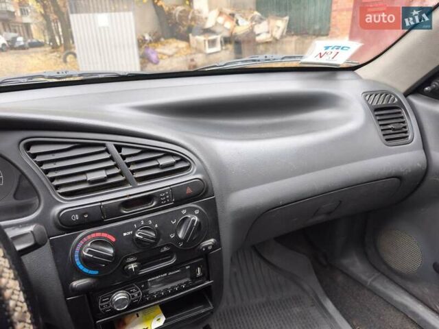 Белый Дэу Сенс, объемом двигателя 1.3 л и пробегом 120 тыс. км за 2200 $, фото 10 на Automoto.ua