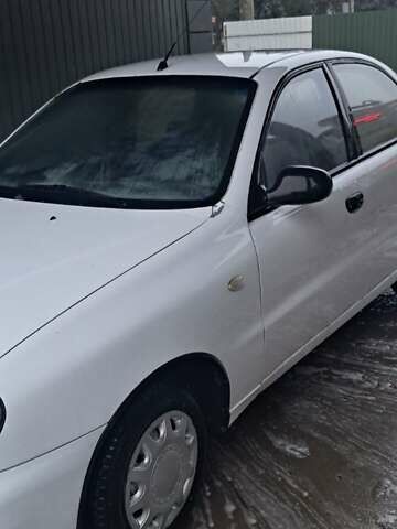 Білий Деу Сенс, об'ємом двигуна 1.3 л та пробігом 100 тис. км за 1500 $, фото 4 на Automoto.ua