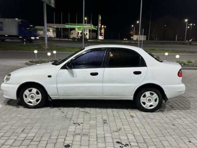 Білий Деу Сенс, об'ємом двигуна 1.5 л та пробігом 228 тис. км за 1750 $, фото 1 на Automoto.ua