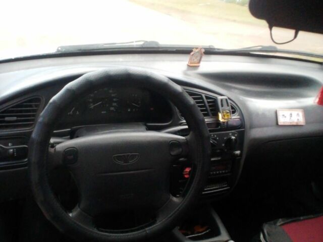 Белый Дэу Сенс, объемом двигателя 1.3 л и пробегом 290 тыс. км за 1771 $, фото 6 на Automoto.ua