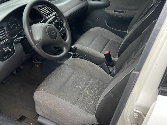 Белый Дэу Сенс, объемом двигателя 1.3 л и пробегом 2 тыс. км за 1000 $, фото 2 на Automoto.ua