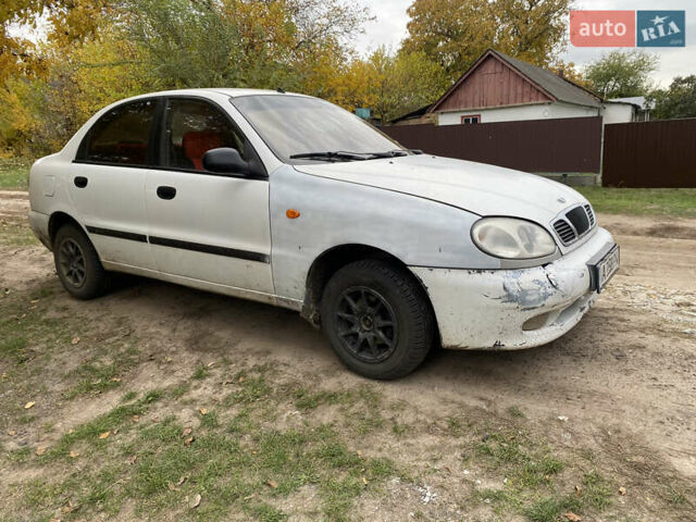 Белый Дэу Сенс, объемом двигателя 1.3 л и пробегом 260 тыс. км за 1450 $, фото 3 на Automoto.ua