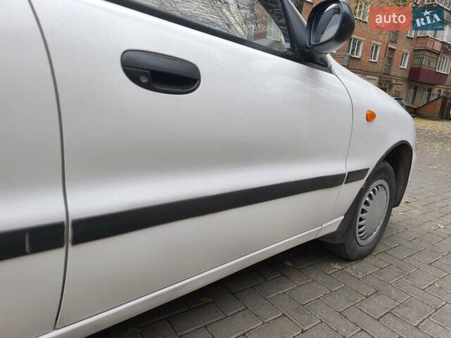 Белый Дэу Сенс, объемом двигателя 1.3 л и пробегом 120 тыс. км за 2200 $, фото 2 на Automoto.ua