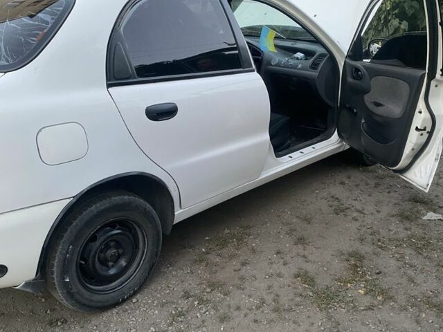 Білий Деу Сенс, об'ємом двигуна 1.3 л та пробігом 260 тис. км за 1543 $, фото 3 на Automoto.ua