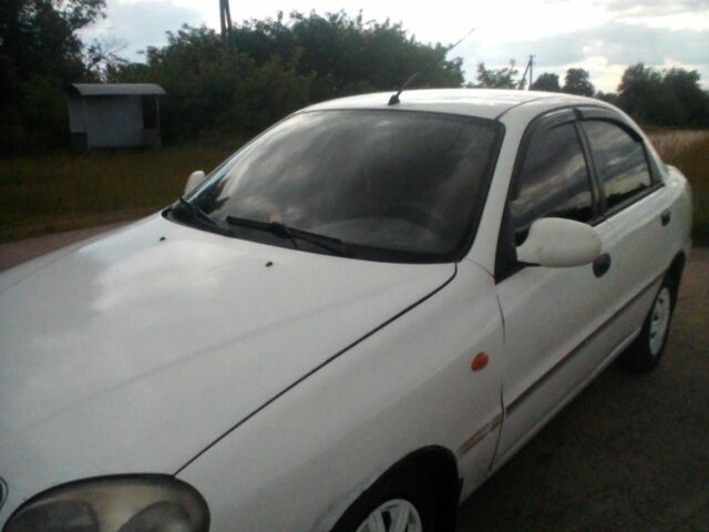 Белый Дэу Сенс, объемом двигателя 1.3 л и пробегом 290 тыс. км за 1771 $, фото 1 на Automoto.ua