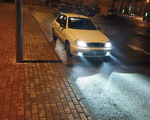 Белый Дэу Сенс, объемом двигателя 1.3 л и пробегом 247 тыс. км за 2300 $, фото 2 на Automoto.ua