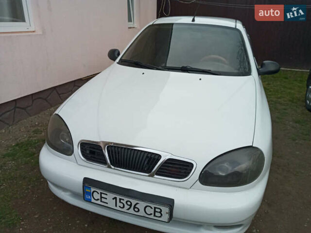 Белый Дэу Сенс, объемом двигателя 1.3 л и пробегом 250 тыс. км за 1750 $, фото 3 на Automoto.ua