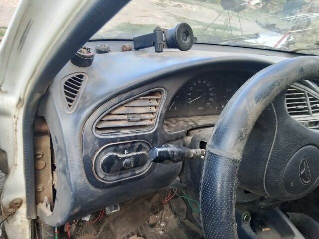 Білий Деу Сенс, об'ємом двигуна 1 л та пробігом 156 тис. км за 20000 $, фото 6 на Automoto.ua