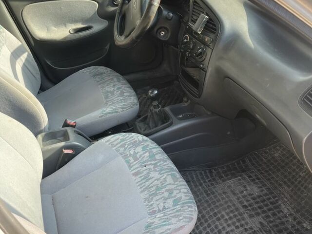 Белый Дэу Сенс, объемом двигателя 1.5 л и пробегом 250 тыс. км за 699 $, фото 7 на Automoto.ua