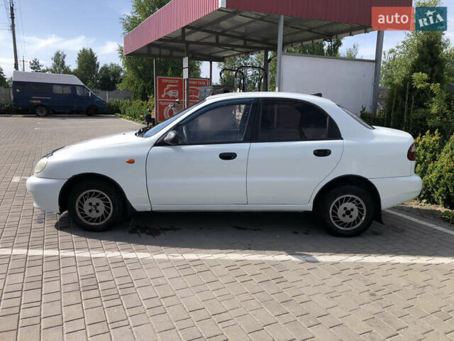 Белый Дэу Сенс, объемом двигателя 1.3 л и пробегом 247 тыс. км за 1500 $, фото 3 на Automoto.ua