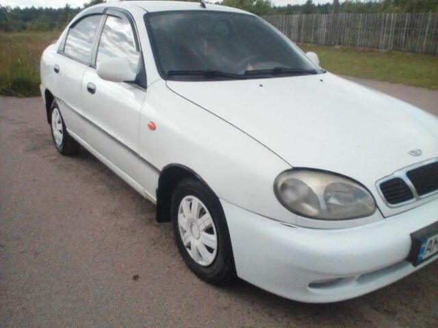 Белый Дэу Сенс, объемом двигателя 1.3 л и пробегом 290 тыс. км за 1771 $, фото 5 на Automoto.ua