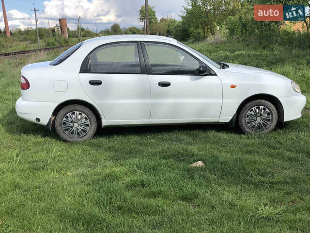 Білий Деу Сенс, об'ємом двигуна 1.3 л та пробігом 210 тис. км за 1900 $, фото 3 на Automoto.ua