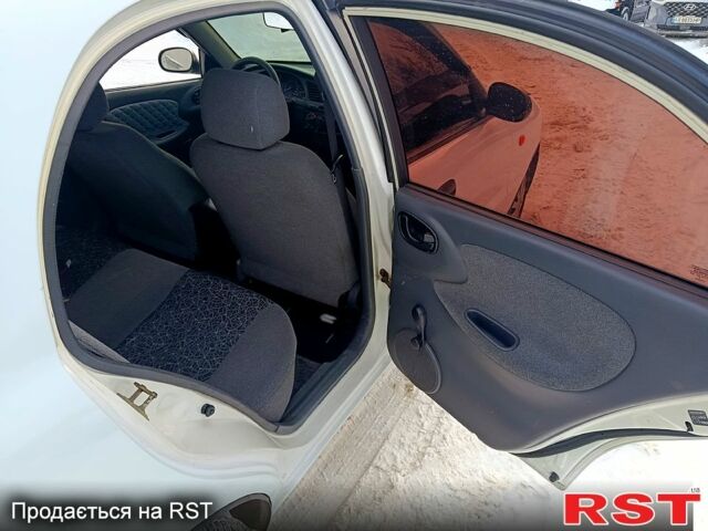 Білий Деу Сенс, об'ємом двигуна 1.3 л та пробігом 0 тис. км за 1850 $, фото 8 на Automoto.ua