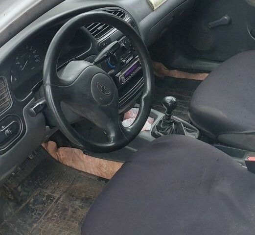 Белый Дэу Сенс, объемом двигателя 1.5 л и пробегом 400 тыс. км за 882 $, фото 1 на Automoto.ua