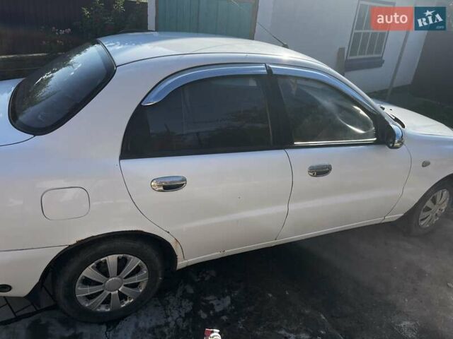 Білий Деу Сенс, об'ємом двигуна 1.3 л та пробігом 206 тис. км за 1500 $, фото 5 на Automoto.ua