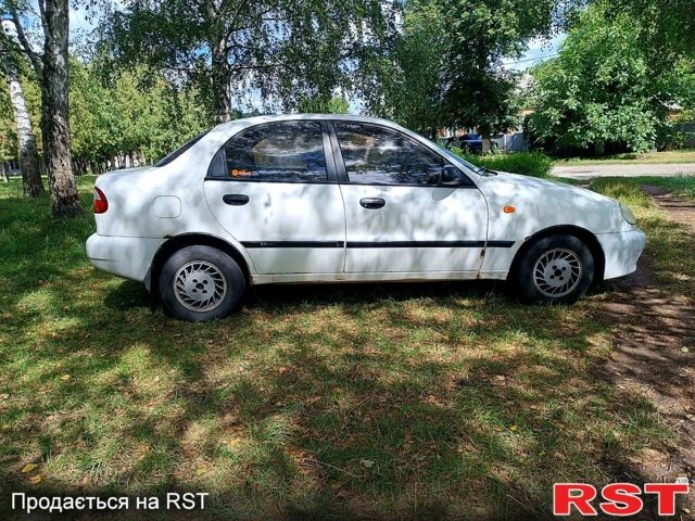Белый Дэу Сенс, объемом двигателя 1.3 л и пробегом 180 тыс. км за 1455 $, фото 3 на Automoto.ua