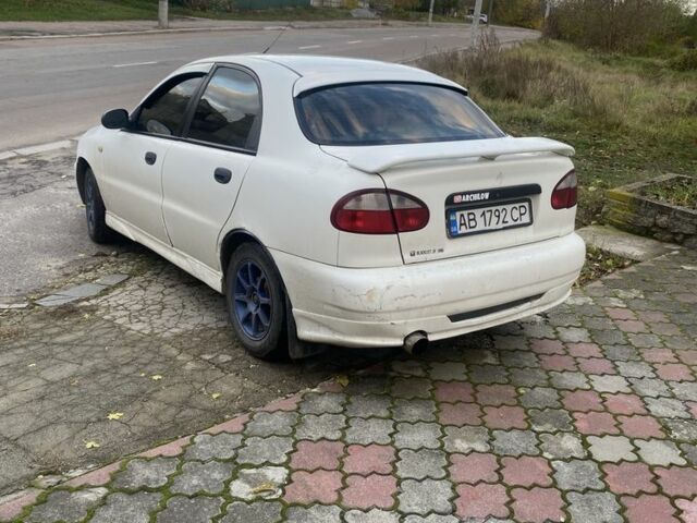 Деу Сенс 2006 у Житомирі на Automoto.ua Білий Деу Сенс, об'ємом двигуна 1.5 л та пробігом 235 тис. км за 1450 $, фото 7 на Automoto.ua