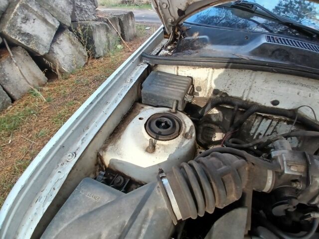 Білий Деу Сенс, об'ємом двигуна 1.4 л та пробігом 240 тис. км за 1350 $, фото 21 на Automoto.ua