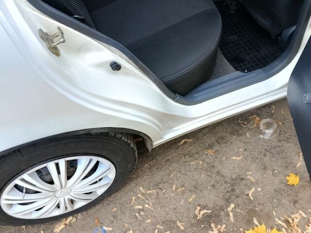 Белый Дэу Сенс, объемом двигателя 1.3 л и пробегом 89 тыс. км за 1899 $, фото 16 на Automoto.ua