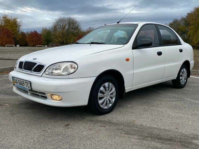 Білий Деу Сенс, об'ємом двигуна 1.5 л та пробігом 269 тис. км за 2699 $, фото 1 на Automoto.ua