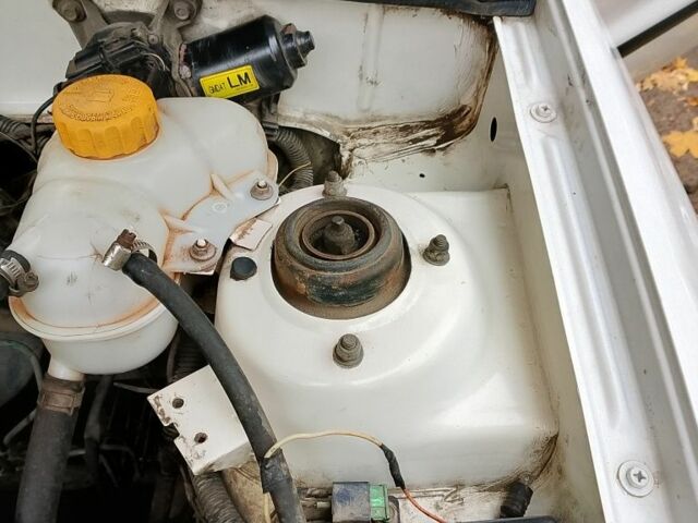 Белый Дэу Сенс, объемом двигателя 1.3 л и пробегом 89 тыс. км за 1899 $, фото 7 на Automoto.ua