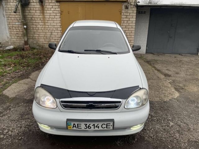 Белый Дэу Сенс, объемом двигателя 1.5 л и пробегом 259 тыс. км за 2400 $, фото 1 на Automoto.ua