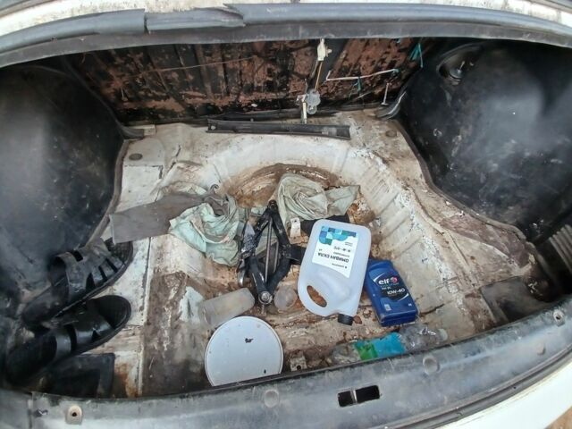 Білий Деу Сенс, об'ємом двигуна 1.4 л та пробігом 240 тис. км за 1350 $, фото 11 на Automoto.ua