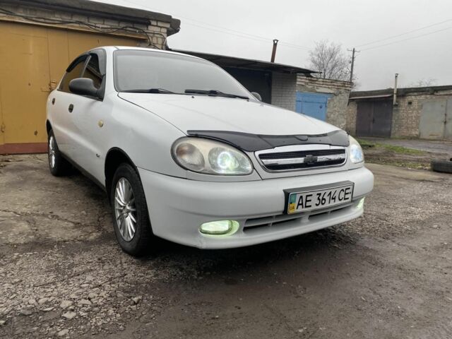 Белый Дэу Сенс, объемом двигателя 1.5 л и пробегом 259 тыс. км за 2400 $, фото 2 на Automoto.ua