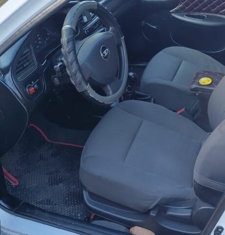 Белый Дэу Сенс, объемом двигателя 1.5 л и пробегом 380 тыс. км за 1429 $, фото 4 на Automoto.ua