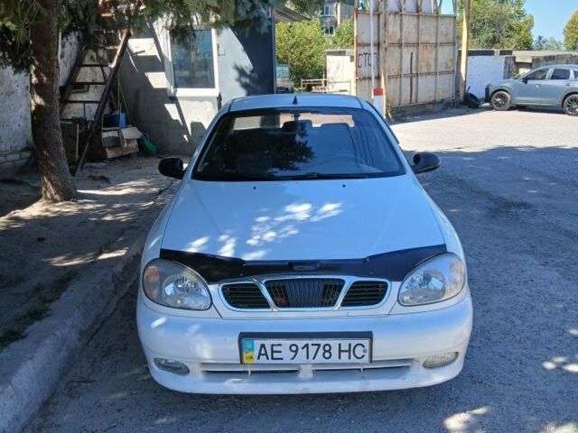 Білий Деу Сенс, об'ємом двигуна 1.3 л та пробігом 225 тис. км за 2000 $, фото 5 на Automoto.ua