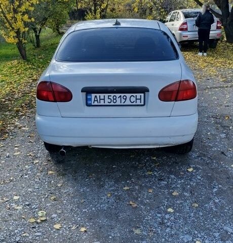Белый Дэу Сенс, объемом двигателя 1.5 л и пробегом 380 тыс. км за 1429 $, фото 3 на Automoto.ua