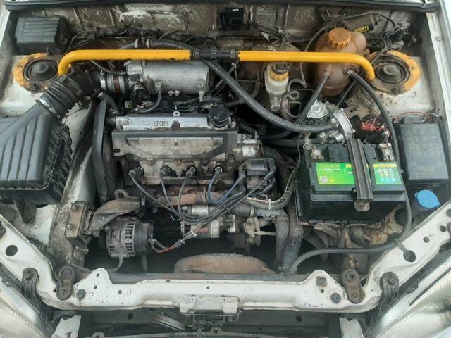 Білий Деу Сенс, об'ємом двигуна 1.4 л та пробігом 298 тис. км за 1660 $, фото 3 на Automoto.ua