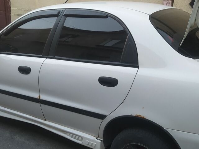 Белый Дэу Сенс, объемом двигателя 1.4 л и пробегом 220 тыс. км за 1500 $, фото 1 на Automoto.ua