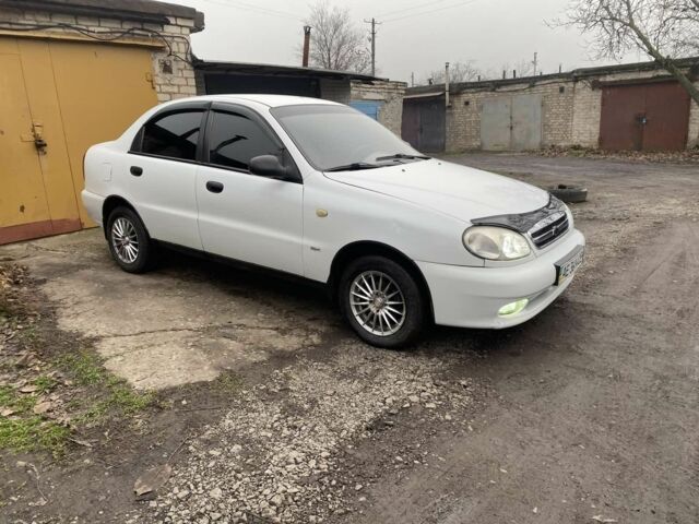 Белый Дэу Сенс, объемом двигателя 1.5 л и пробегом 259 тыс. км за 2400 $, фото 3 на Automoto.ua